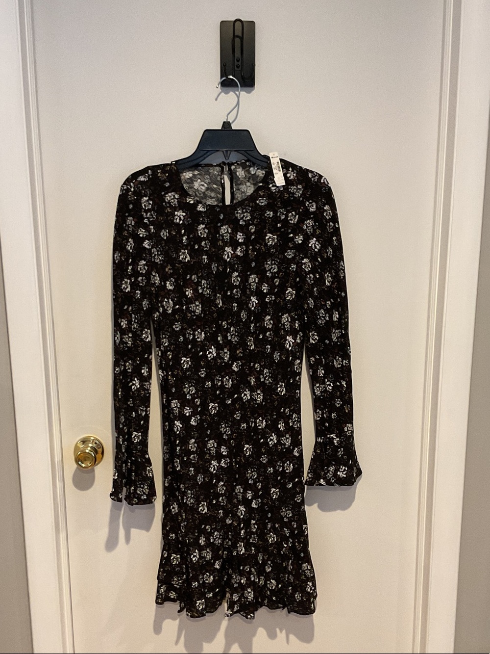 Madewell Black Floral Long-Sleeve Ruffle-Hem Dress